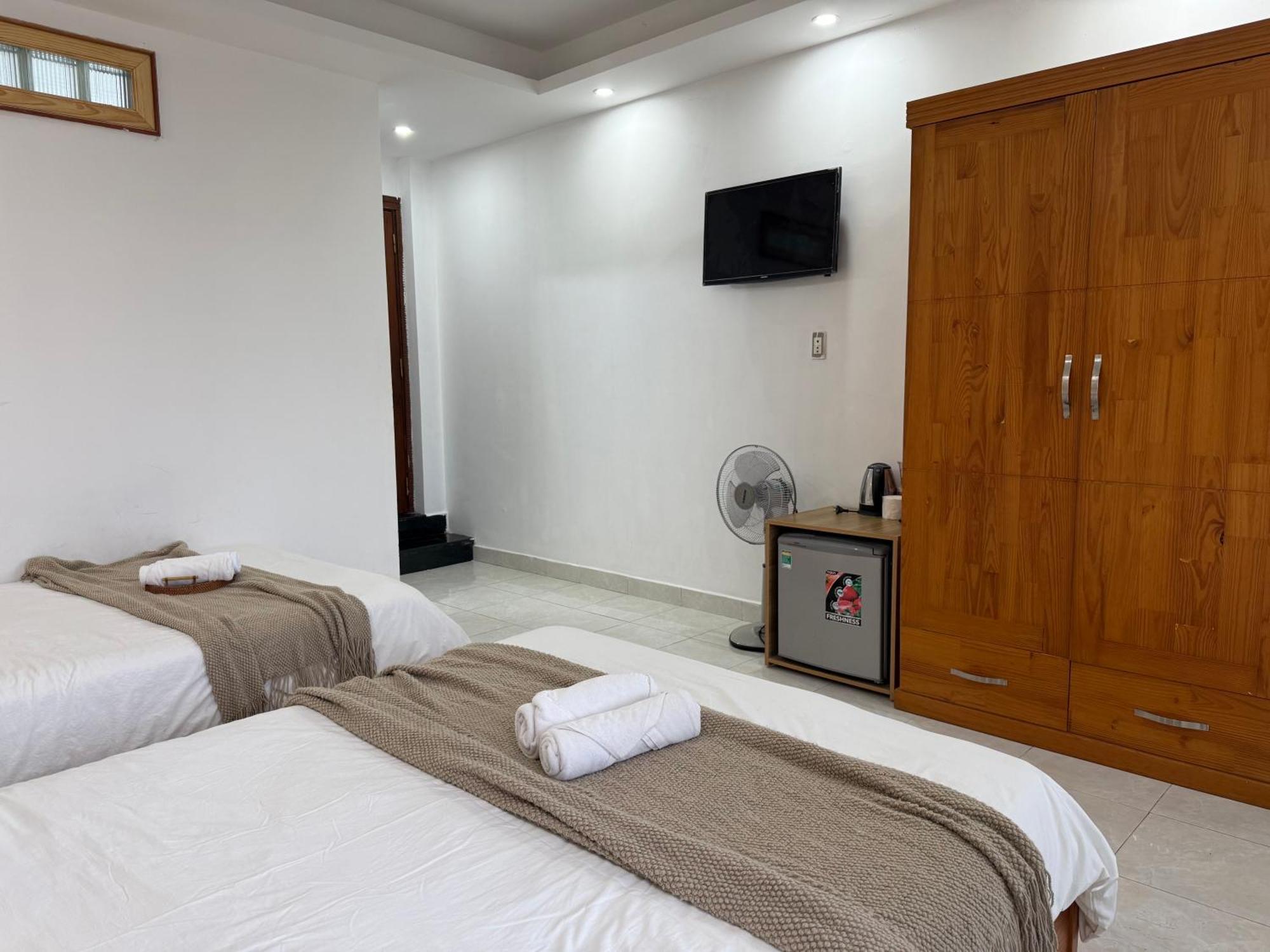 Hotel Phuong Trinh Da Lat Esterno foto